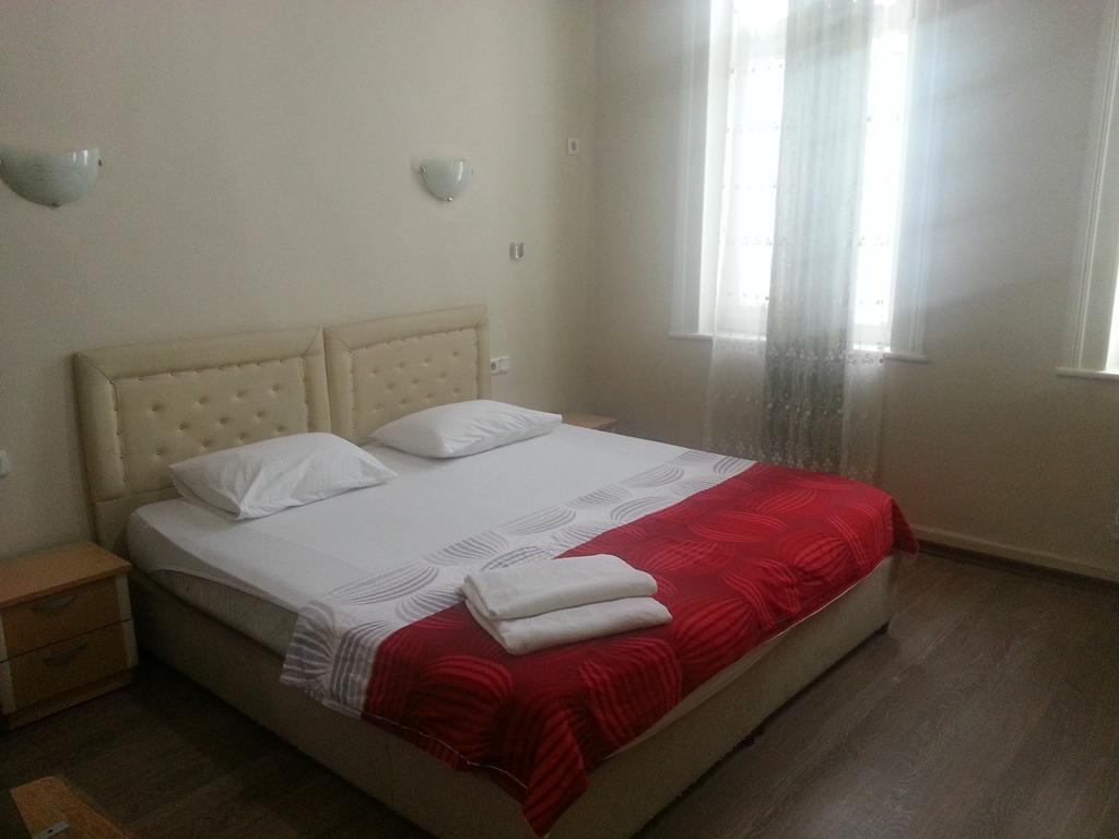 Laguna Otel Pansiyon Izmir Exterior photo